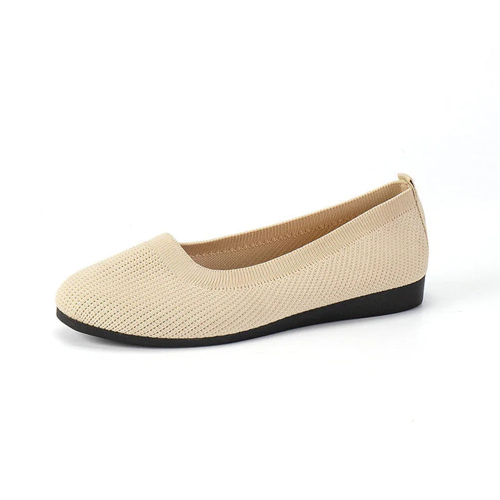 Stylish women's slip-on loafers with orthopedic comfort features, perfect for everyday foot support.