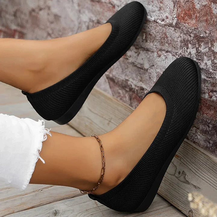 Women's everyday comfort loafers, featuring an orthopedic design for ultimate support and cushioning.