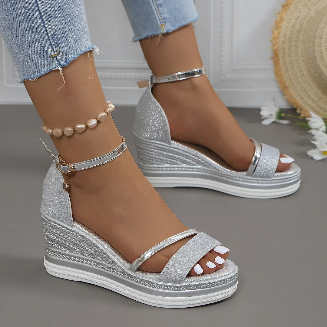 Therapeutic women's sandals, cushioned for ultimate comfort. Stylish casual summer footwear with arch support.