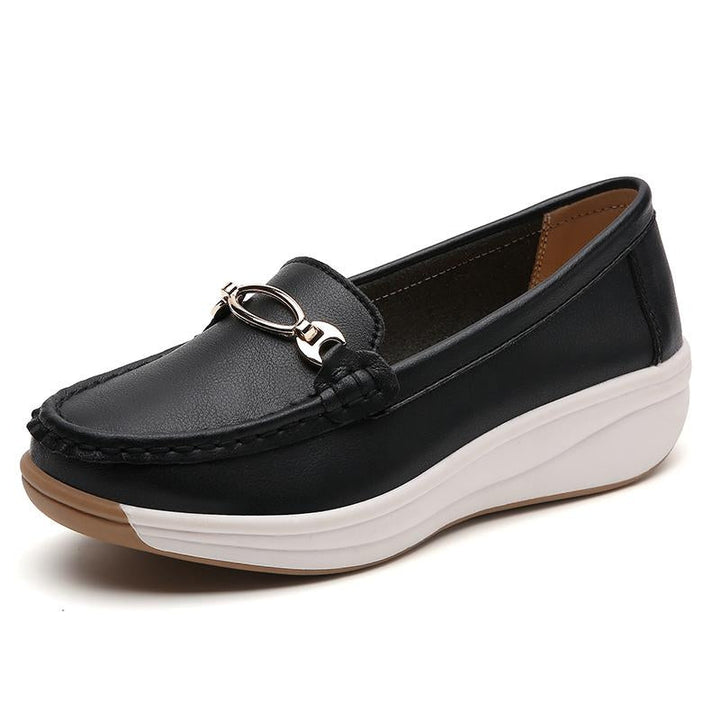 Versatile women's slip-on loafers, orthopedic comfort & arch support, perfect for casual & everyday fashion.
