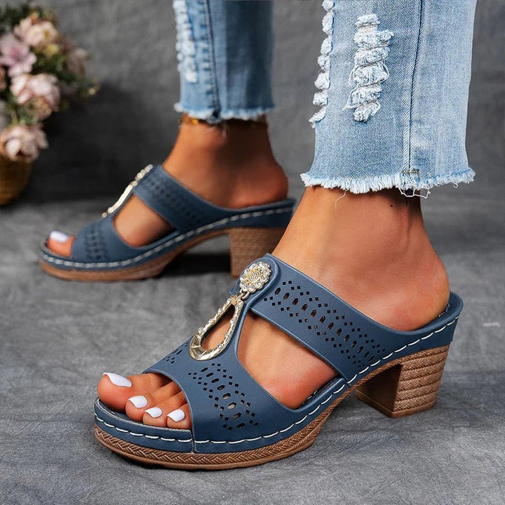 Breathable women's orthopedic heeled sandals, ideal for versatile daily wear & ultimate summer comfort.