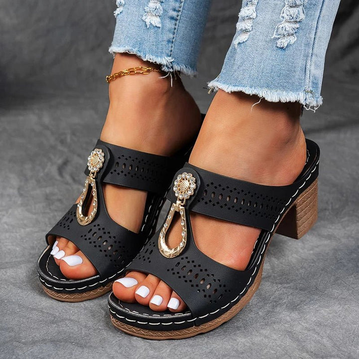 Women's heeled orthopedic sandals offering superior arch support & all-day comfort for any occasion.