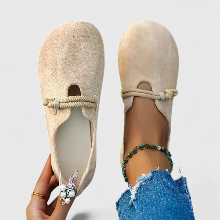 Women's orthopedic loafers in classic style, offering all-day comfort & ergonomic arch support for daily wear.