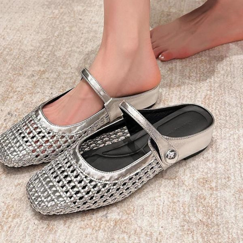 Women's orthopedic mule flats feature a secure, comfortable fit for all-day support & style.