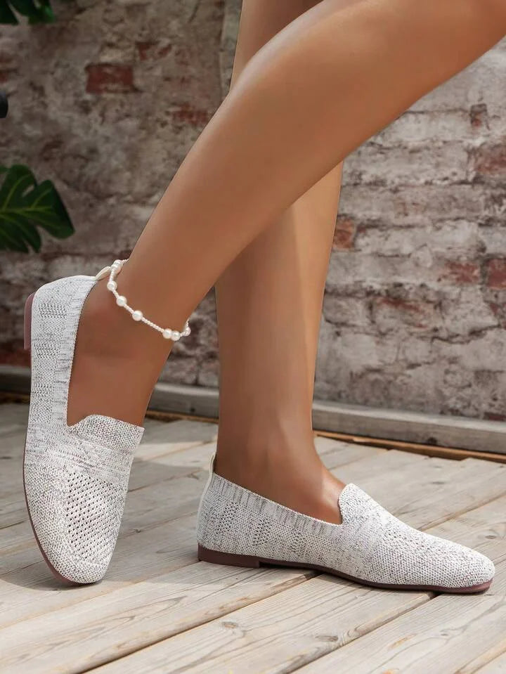 Gray women's comfort flats, orthopedic non-slip design, perfect for versatile everyday wear.