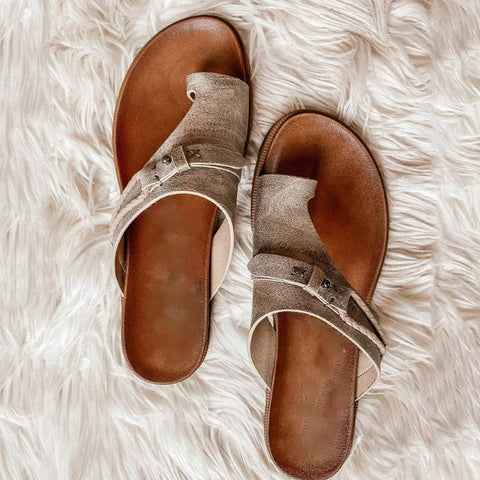 Comfortable women's open-toe sandals, Ziva style, designed for orthopedic support and breathability