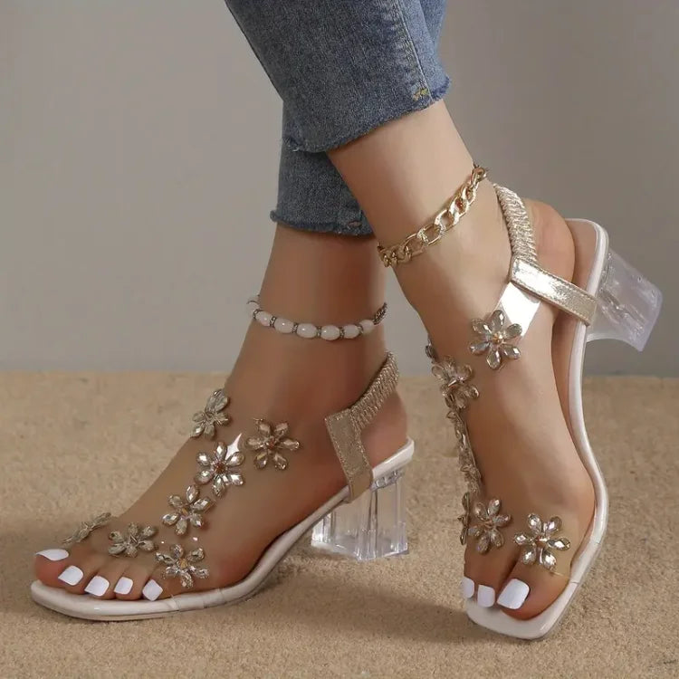 Chic women's work shoes: comfortable orthopedic block-heel pumps with breathable design.