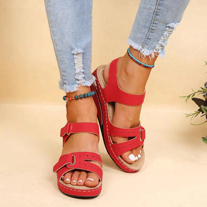 Stylish women's orthopedic sandals providing ultimate comfort & support. Perfect for warm weather & casual wear.
