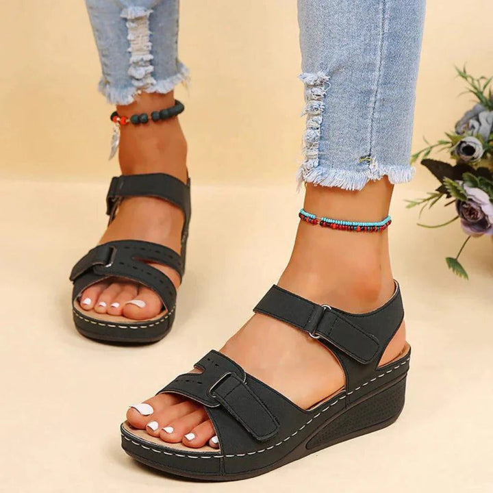 Women's comfortable orthopedic sandals for summer. Provides excellent arch support & ultimate comfort for walking.