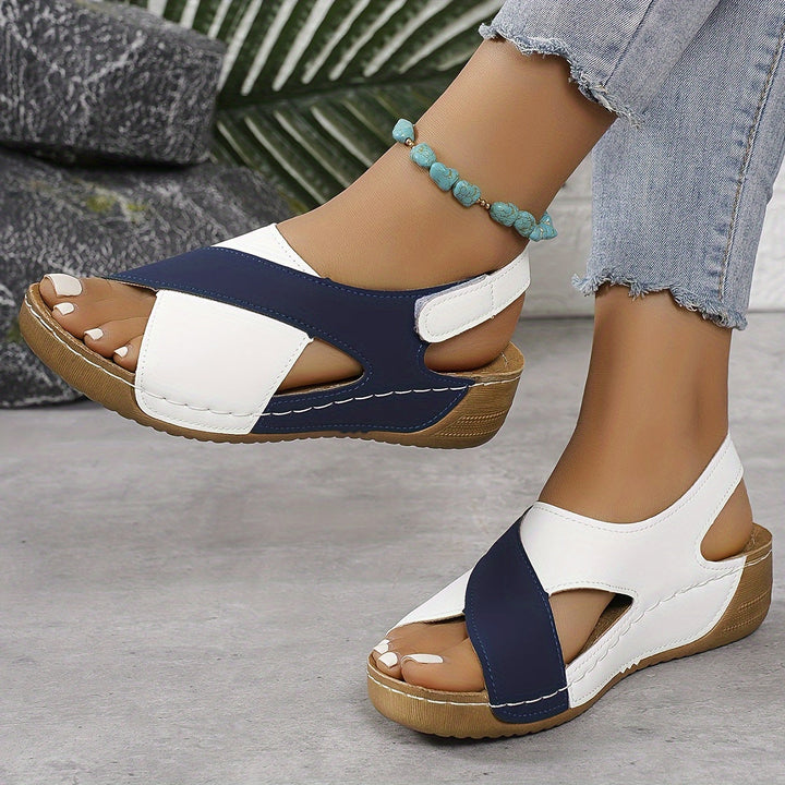 Women's orthopedic sandals with adjustable straps for all-day comfort & arch support.