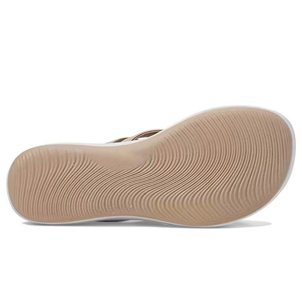 Ergonomic women's sandals for foot pain relief, featuring comfortable arch support for walking.