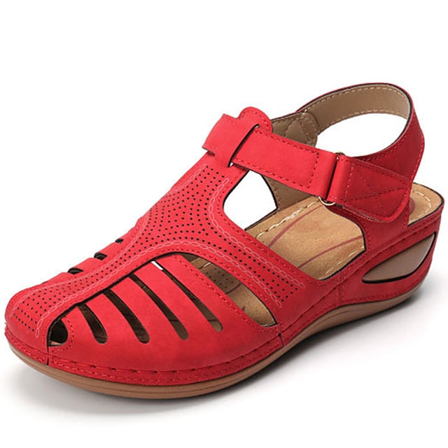 Stylish women's orthopedic summer sandals, providing robust arch support & ergonomic comfort for daily wear.