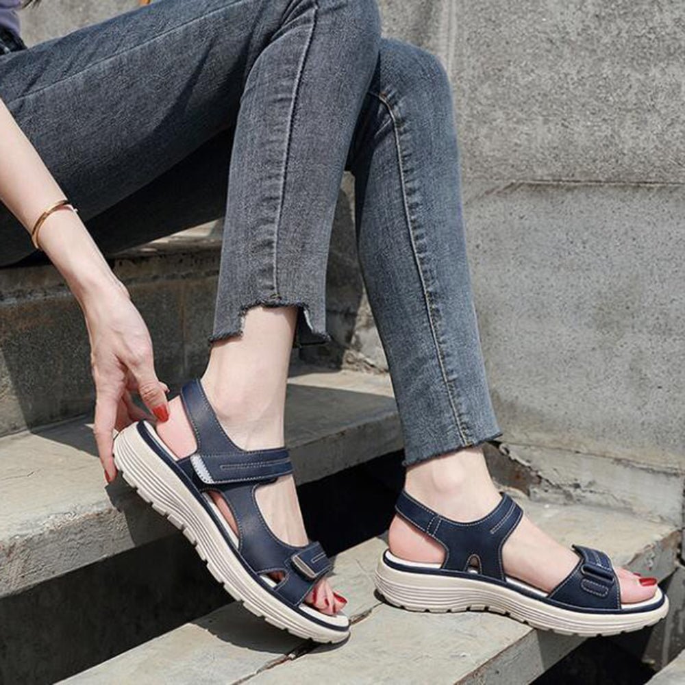 Orthopedic summer sandals for women, designed with arch support to relieve foot pain & enhance comfort.