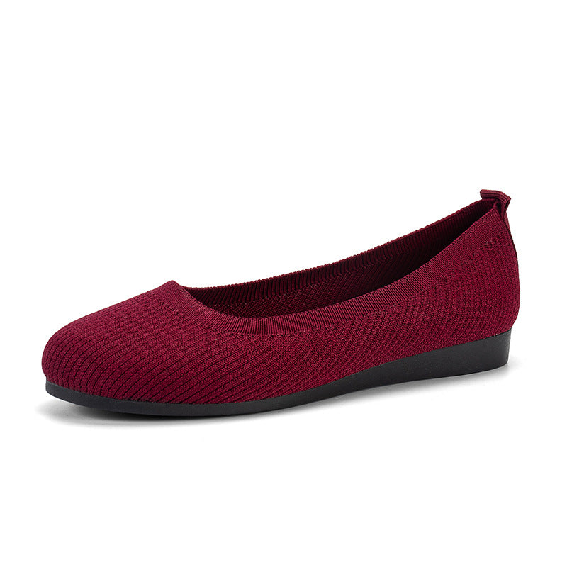 Everyday women's flats offering excellent arch support and comfort.