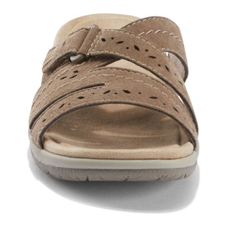 Stylish women's orthopedic sandals, providing superior arch support & comfort for summer walks.