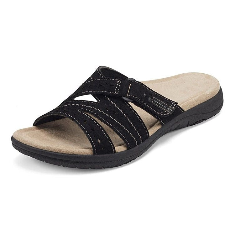 Adjustable strap women's orthopedic sandals with a supportive cushioned sole for summer comfort.
