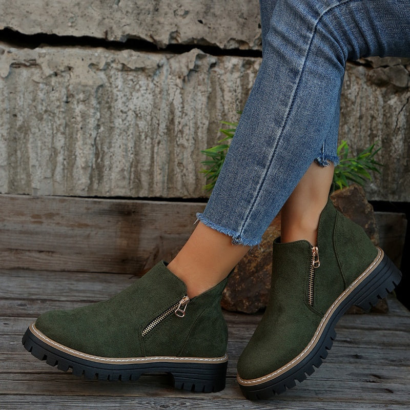 Winter footwear women's orthopedic boots, slip-resistant, water-resistant, and arch support.