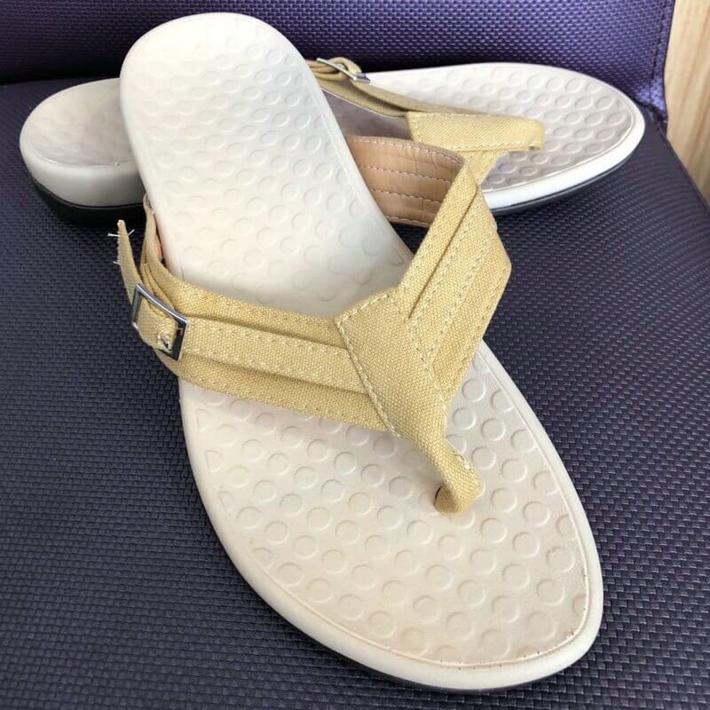 Women's casual toe sandals, combining fashion with essential orthopedic support.