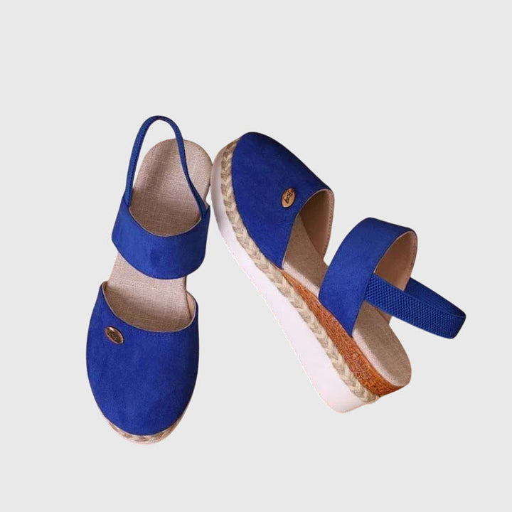 Close-up of the cushioned footbed in women's orthopedic walking sandals, ensuring all-day comfort.