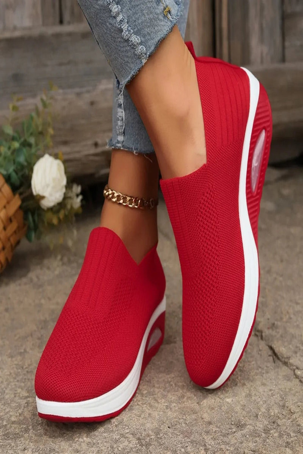 Everyday women's comfort shoes. Orthopedic walking sneakers offer pain relief & support.