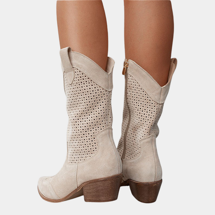 Authentic women's orthopedic cowboy boots, ideal for all-day comfort and chic western-inspired outfits.