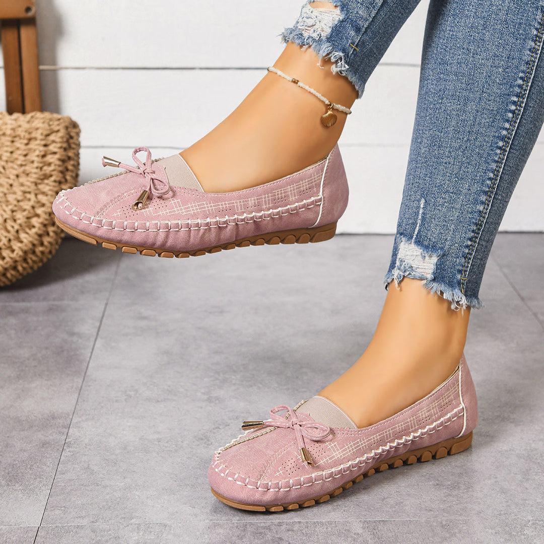 Everyday women's slip-on wide fit loafers, orthopedic design provides cushioned comfort & foot support.
