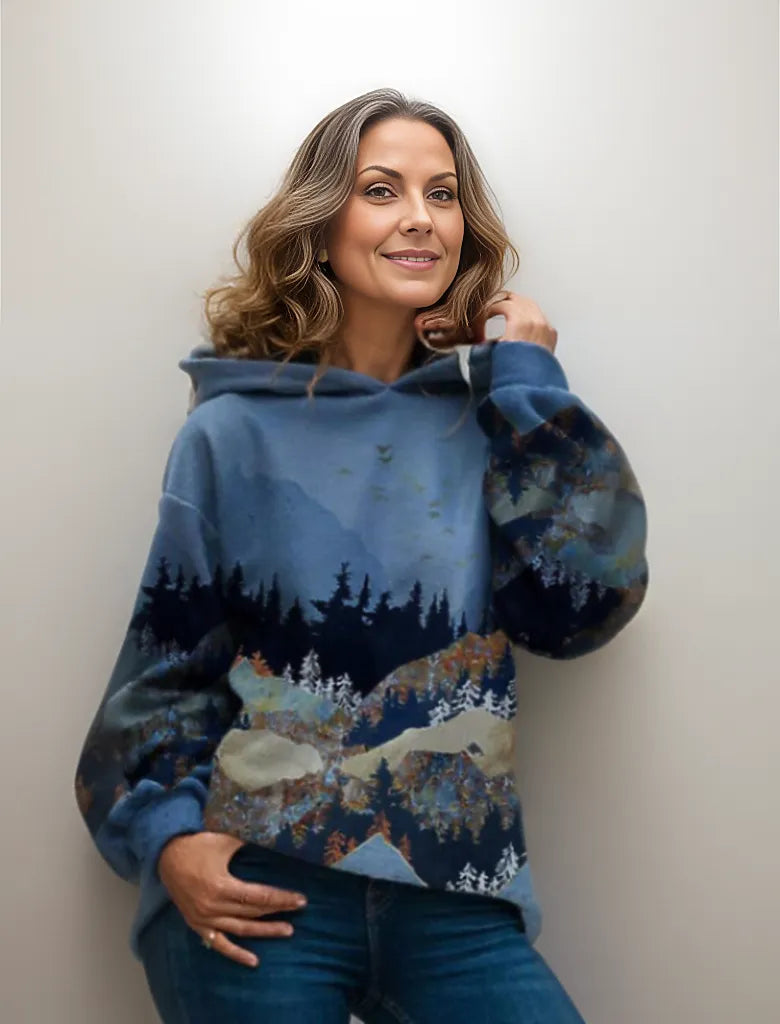 Women's oversized Harajuku hoodie with unique graphic print. Trendy urban streetwear for a comfortable, relaxed fit.