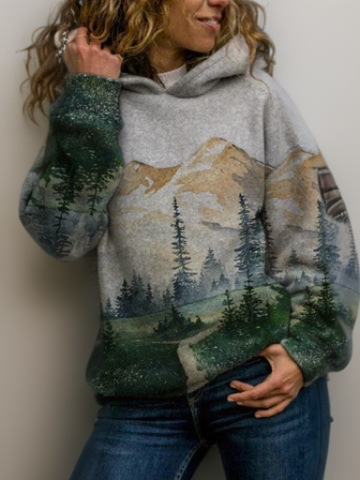 Urban streetwear women's oversized pullover hoodie. Stylish graphic print & comfortable relaxed fit for trendy casual wear.