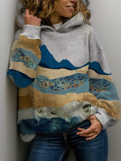 Stylish women's oversized pullover hoodie in Harajuku urban fashion. Comfortable, trendy, and features a unique graphic.