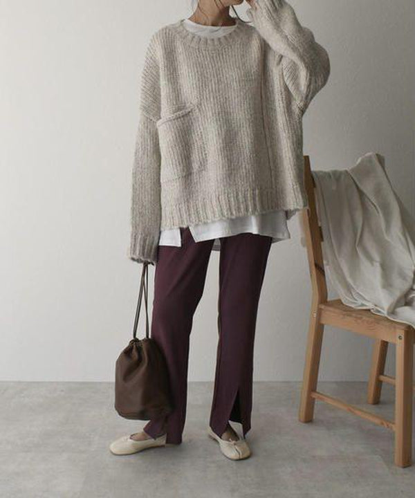 Soft touch women's oversized knit sweater, a must-have for cozy autumn fashion & comfortable everyday wear.
