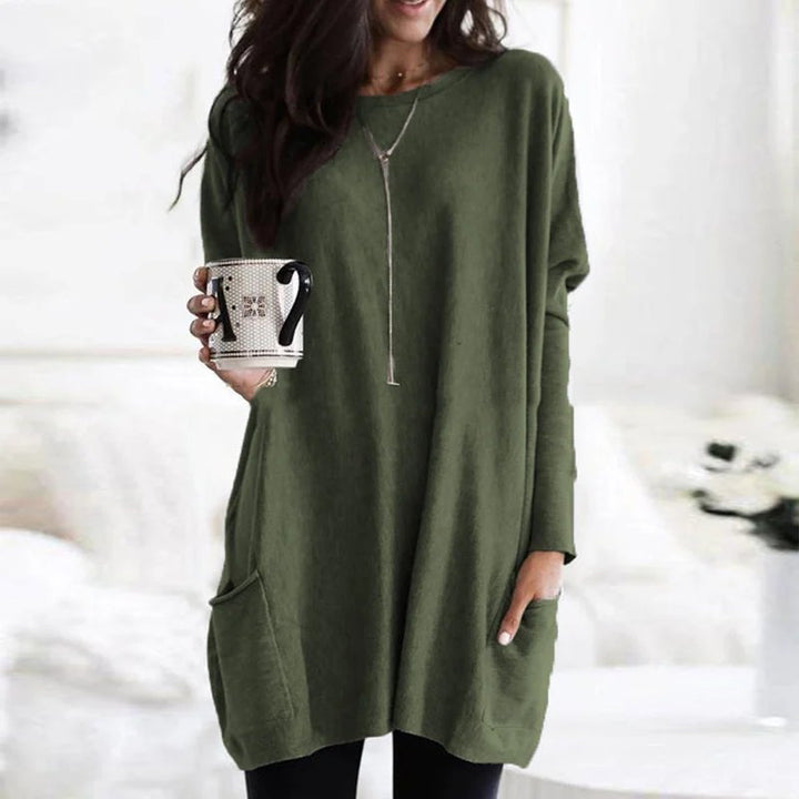 Women's everyday oversized long sleeve tunic with pockets, offering a relaxed and comfortable fit.