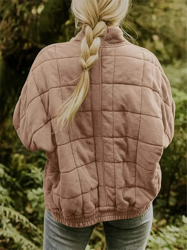 Comfortable oversized padded jacket for ladies, ideal for casual fall fashion.