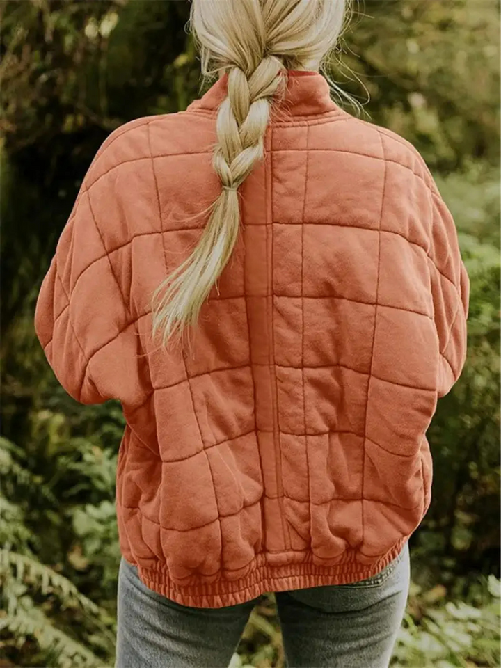 Casual women's oversized padded intermediate jacket, warm & comfy.