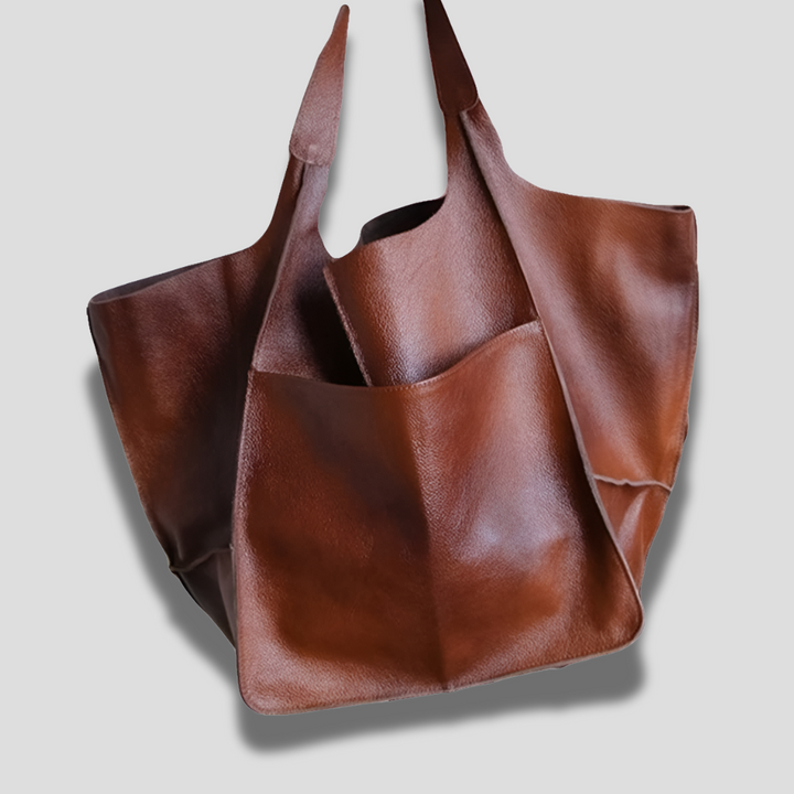 Stylish women's fashion accessory, large capacity everyday shoulder bag for essentials.