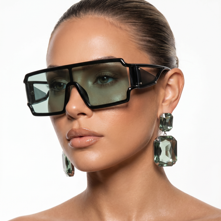 Trendy women's square frame sunglasses, oversized fashion eyewear with gradient lenses.