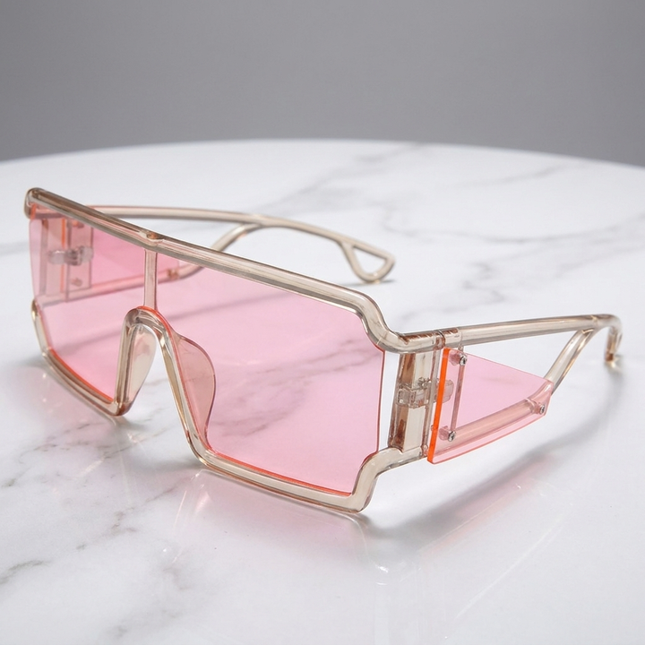 Women's oversized square frame fashion sunglasses, UV400 protection, gradient anti-reflective lenses.