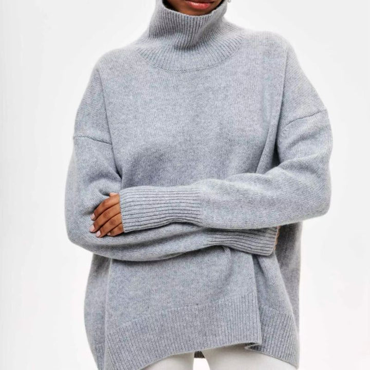 Long sleeve women's oversized turtleneck, perfect for casual layering & winter fashion.