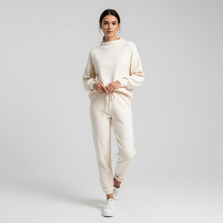 Cozy women's oversized two-piece loungewear set, Margarete, for ultimate relaxation