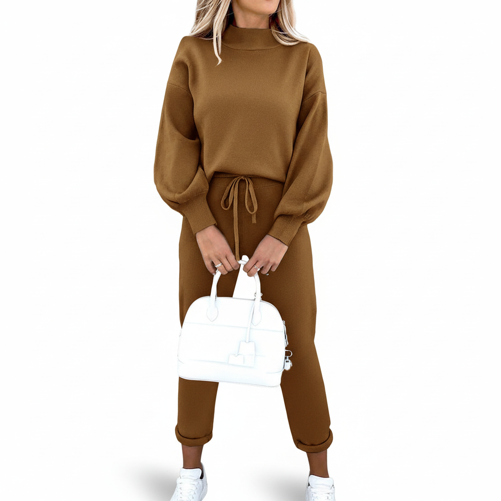 Matching two-piece loungewear set, Margarete, for women seeking comfort wear