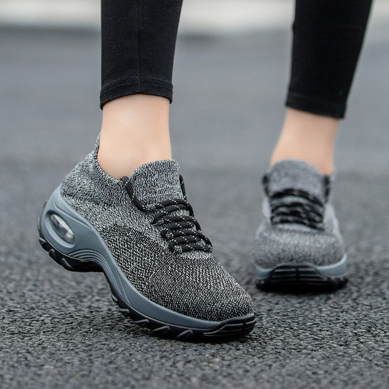 Women's casual sneakers, providing all-day comfort, arch support, and effective pain relief.