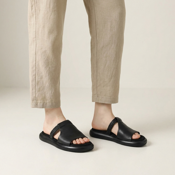 Palermo women's open-toe flats. Stylish & comfortable slip-on summer shoes.