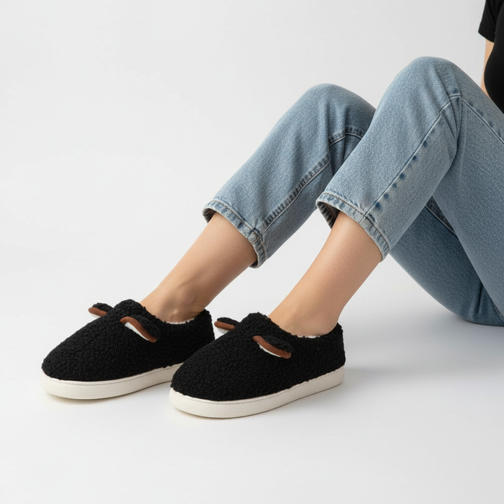 Chic white women's plush platform slippers, combining cozy warmth with a chunky sole