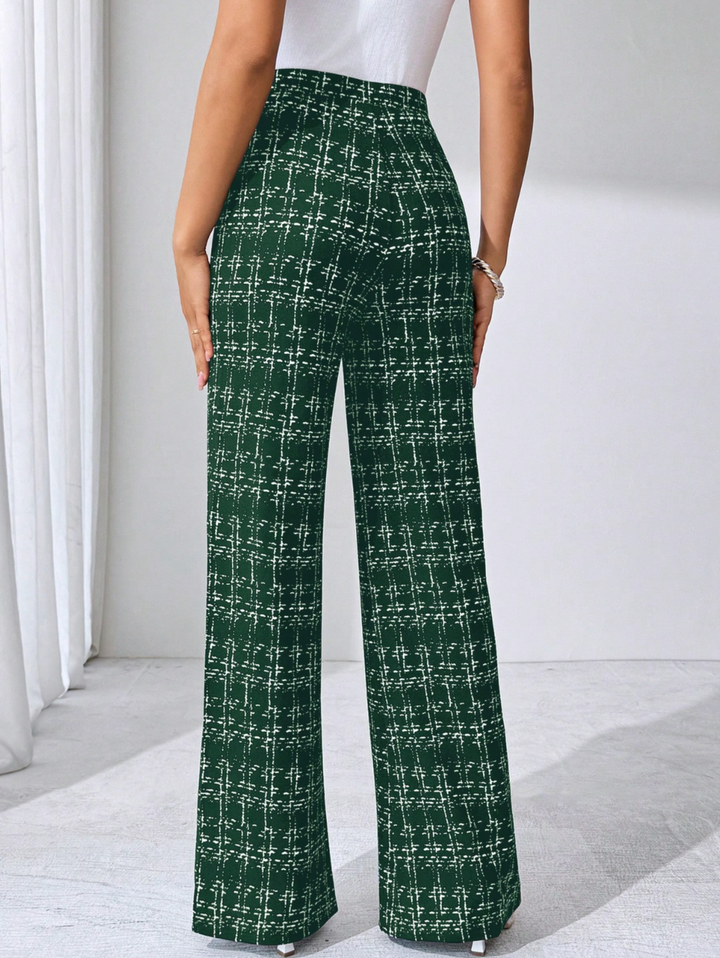 Elegant women's plaid high-waisted flare pants, comfortable stretch knit for a perfect fit.