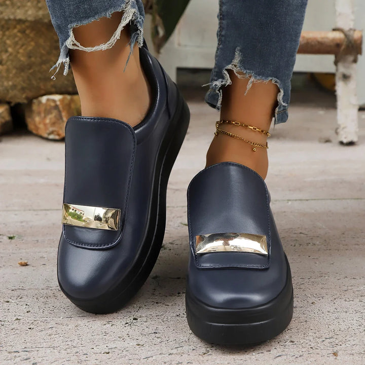 Everyday women's platform sneakers, ensuring orthopedic comfort & stylish support.