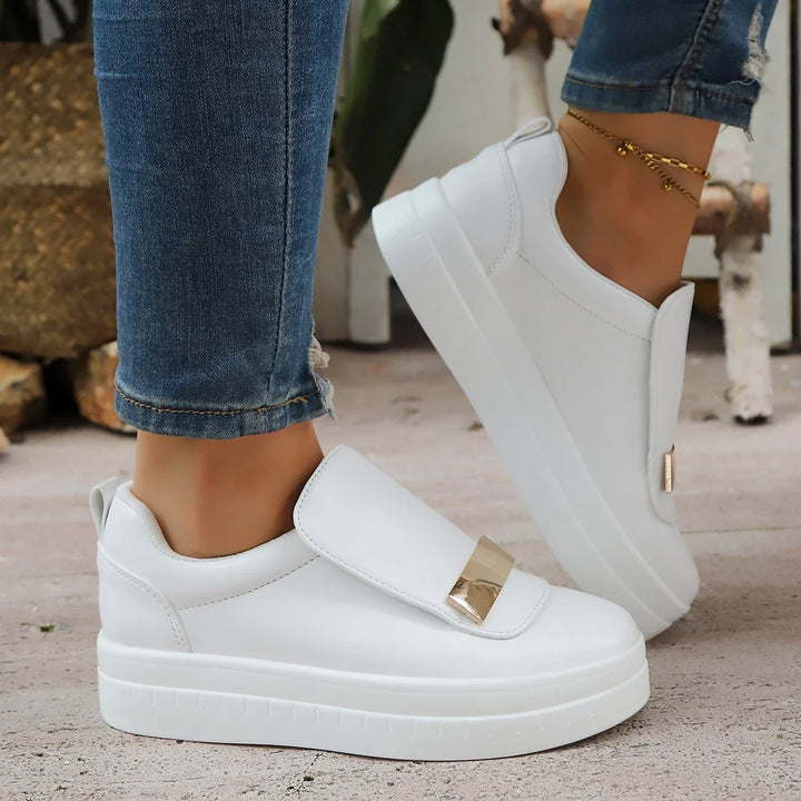 Supportive women's platform sneakers, designed for ultimate orthopedic comfort.
