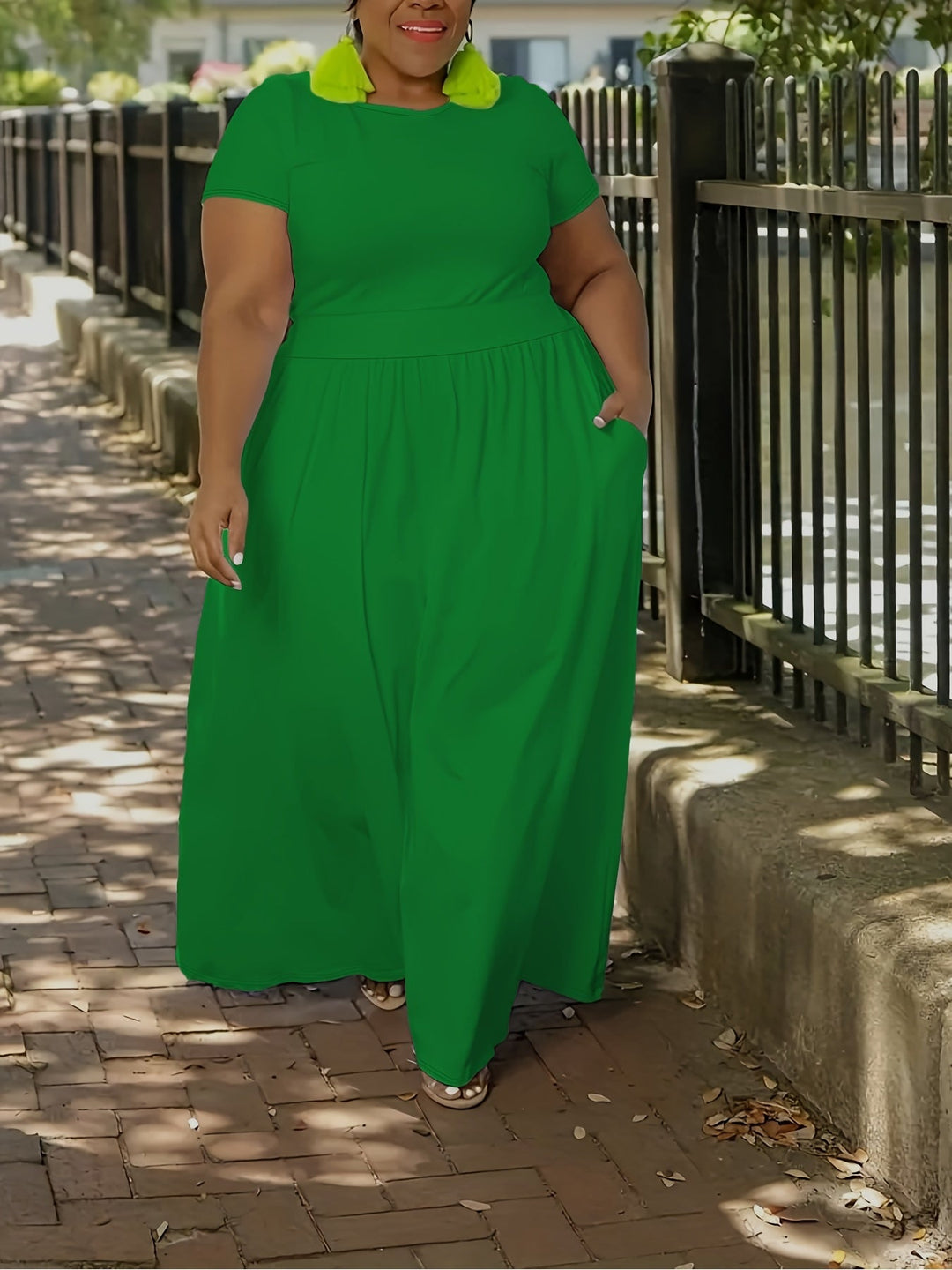 Comfortable plus size short sleeve flowy maxi dress for women. Perfect summer party attire.