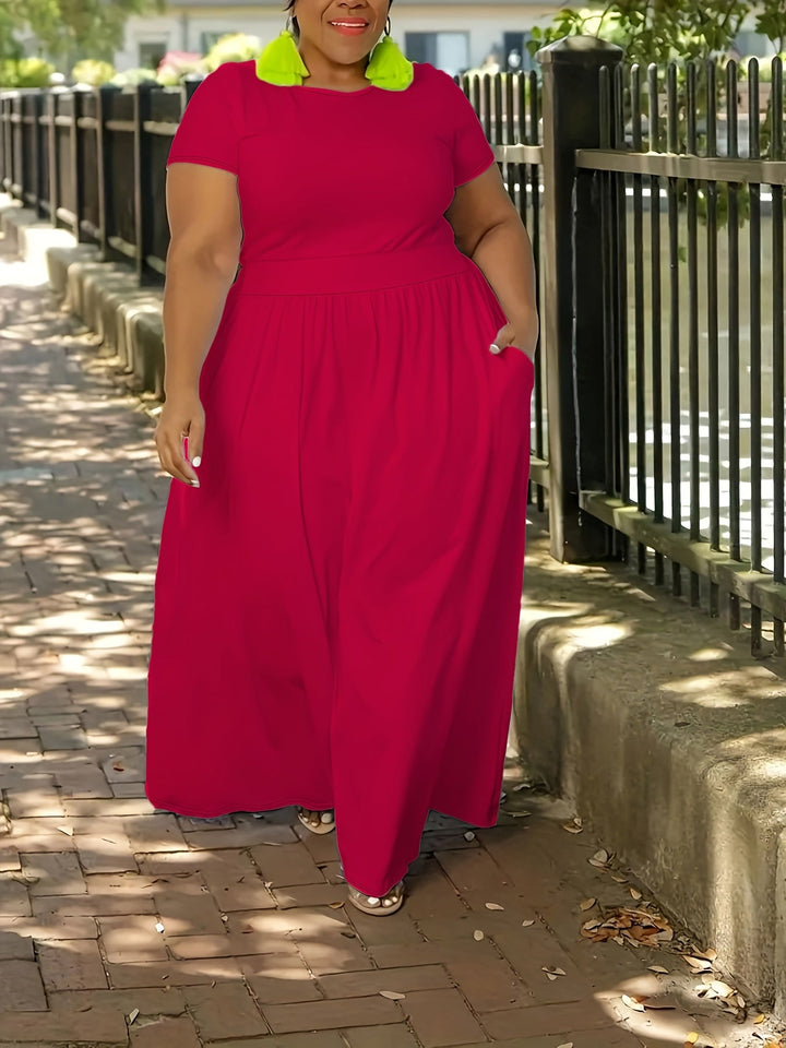 Stylish plus size short sleeve flowy maxi dress for women. Ideal summer casual or party dress.