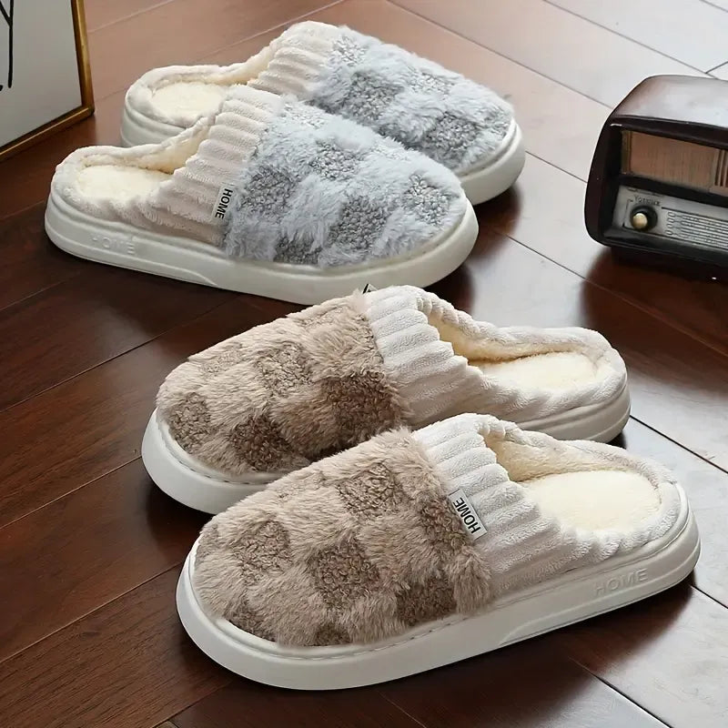 Women's indoor plush comfort slippers with a soft sole, ideal for home wear and relaxation. Easy slip-on design.