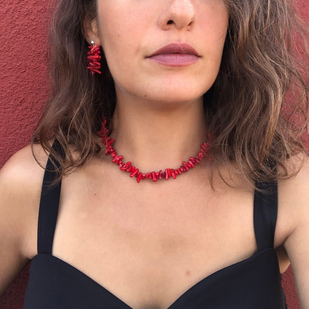 Women's polished crystal pendant, a radiant natural stone necklace, perfect for any outfit.