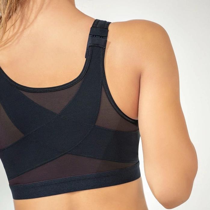 Soft material women's posture correcting bra, ensuring comfortable back support & alignment.